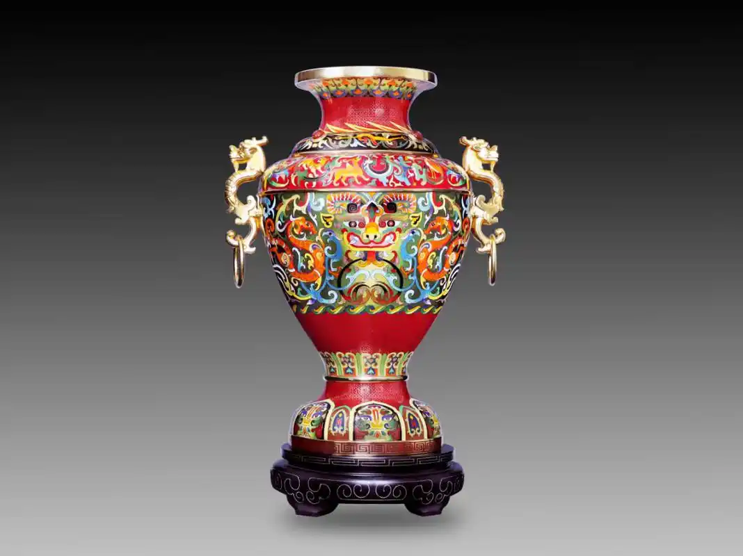 张同禄以重器《中国尊》献礼建国70周年_艺术品_中国财富网