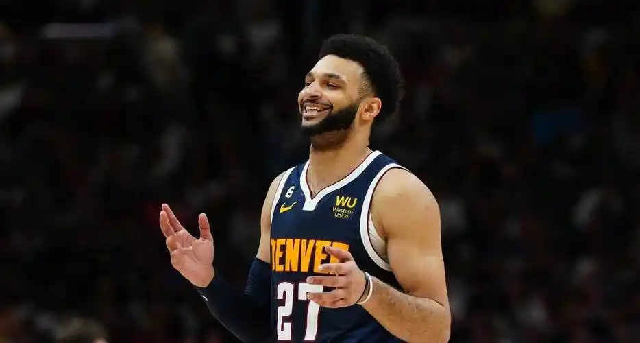 上山掘金,下山挖铜,客场四连败清晰可见,没有他就不可能约到老师_穆雷