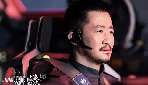 《流浪地球》影评无论人类的命运最终导向何处,我们选择希望