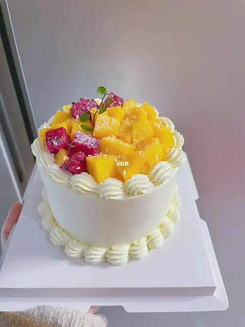 四寸水果小蛋糕呀