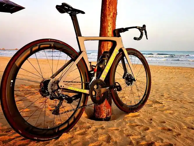 闪电公路自行车 - 华为mate20系列分享交流 花粉俱乐部