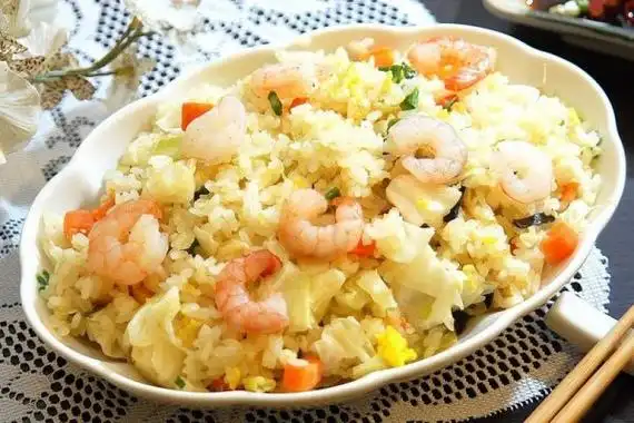 虾仁蛋炒饭的做法
