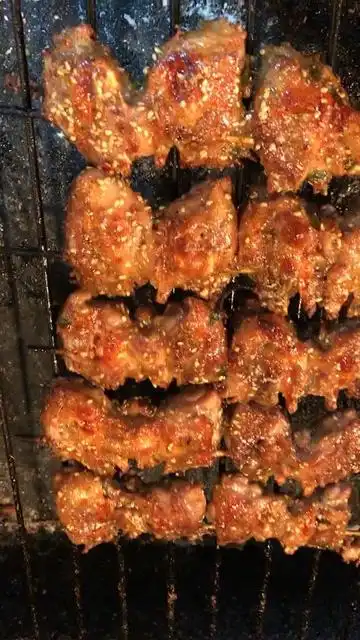 发现更多有趣 菜汁鸡头