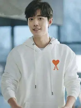 肖战明星同款连帽卫衣男女港风简约爱心潮牌加绒大码帽衫学生外套