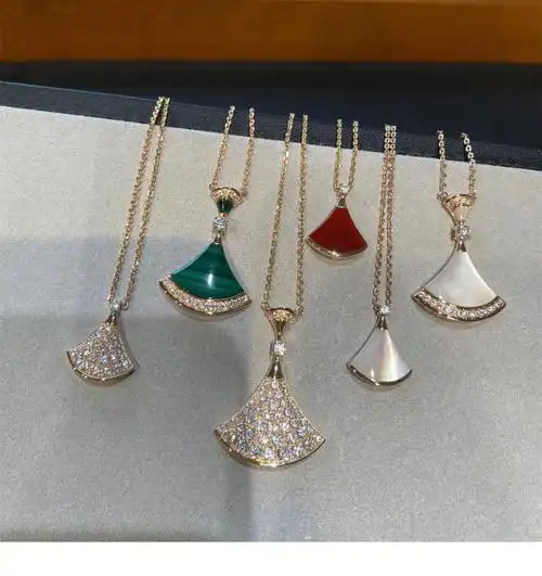 宝格丽裙子钻石项链