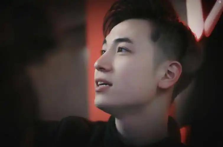 德云社十大帅哥排行榜:郭麒麟必上榜 - 帅哥