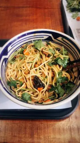 2021纪里捞面(康利店)美食餐厅,口味偏咸一点,其他都很好.