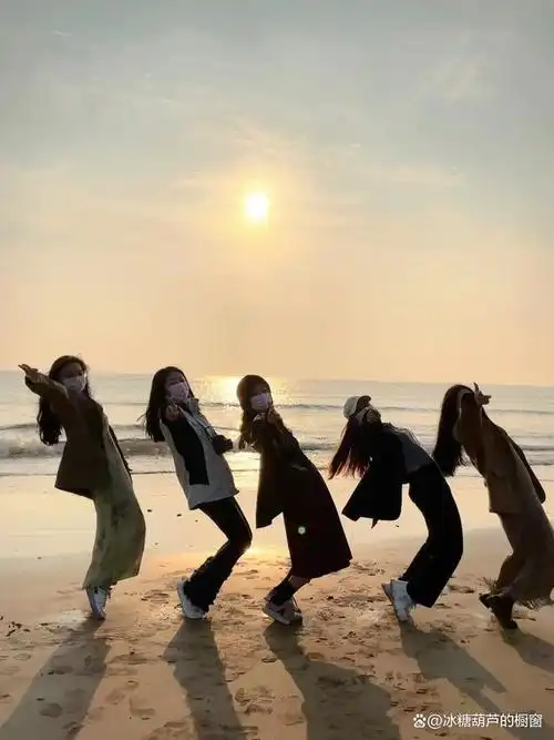 逆光照合影也会带来意想不到的惊喜.