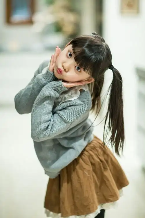 2007年5月7日出生于北京,中国内地女演员,学生