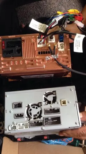 买飞歌g9只能插进主线其他都插进去