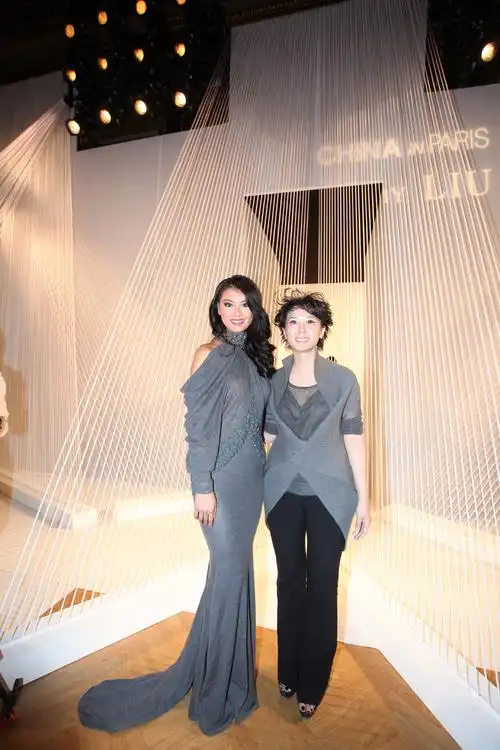 china in paris & paluopo by liuang唯美盛放巴黎时装周(图)