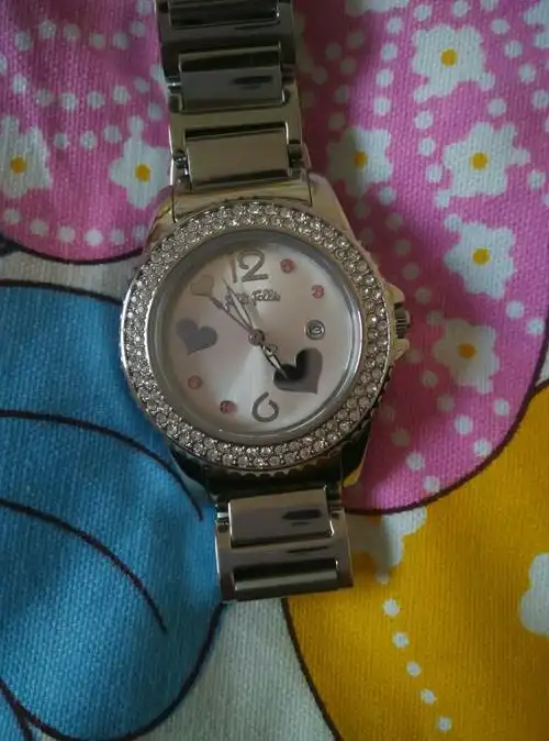 在日本买的foeeifoeeie手表的价格