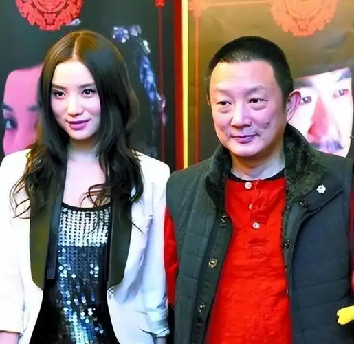 14位男星前任与现任对比刘能两任差距大郑伊健审美从未变