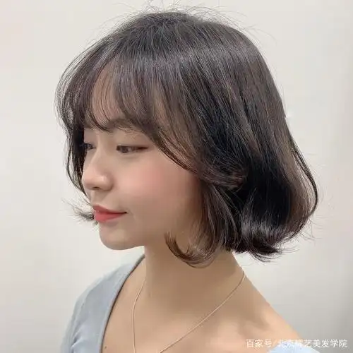 最新流行的日韩中短发型推荐