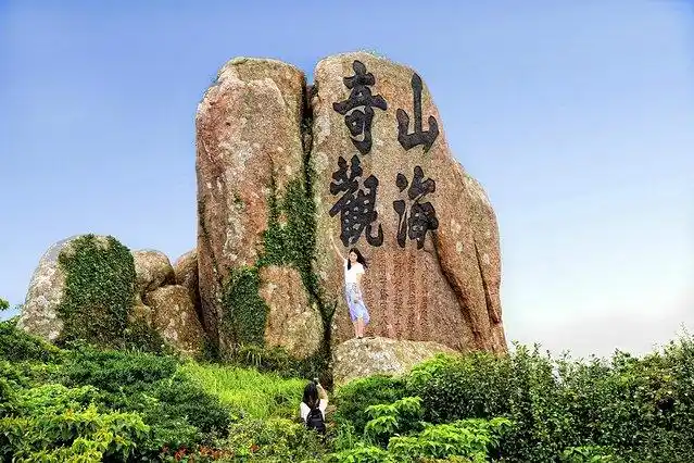 89 首页 游记详情    枸杞岛上最著名的就是这"山海奇观"了,它是