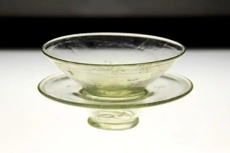 来自故宫的绝美茶器,一双琉璃盏,一世澄澈心