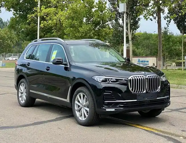 2020新款宝马x7超大空间尖端品质优惠多多