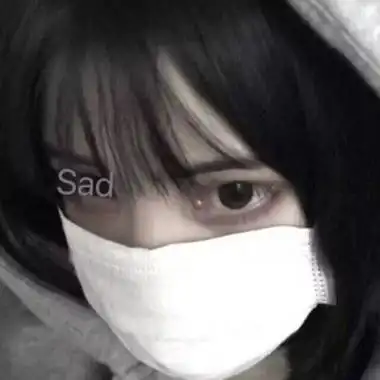 戴口罩的女生头像真人