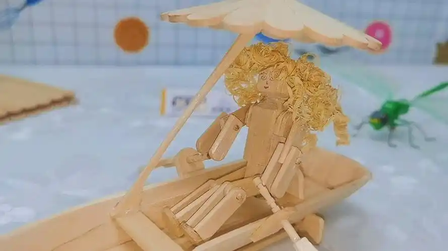 雪糕棍划桨船,下周出教程,教程正在剪辑 #雪糕棍划桨船 #手工diy