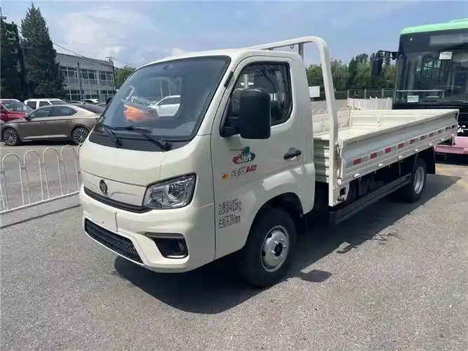 北京卖祥菱柴油车的电话m2平板车