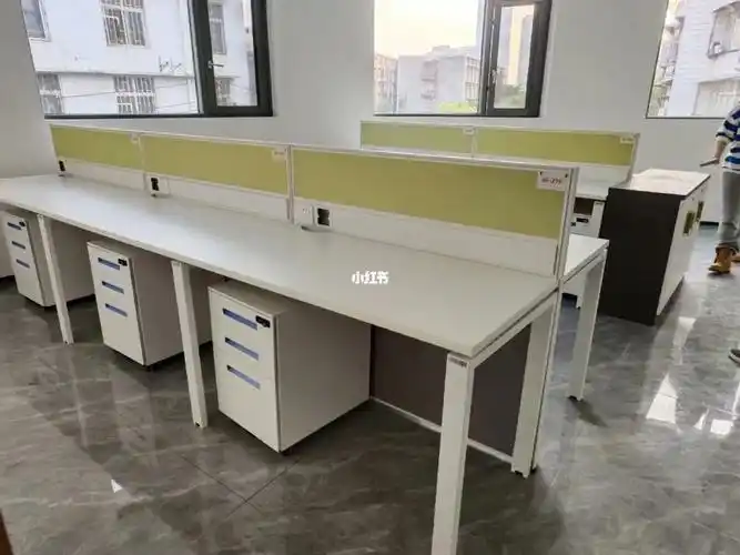 办公家具现场安装实拍