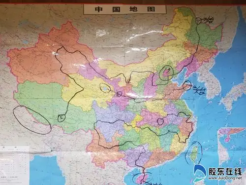 杨亮随身携带的地图附:杨亮徒步中国路线上线(计划中):黑龙江黑河
