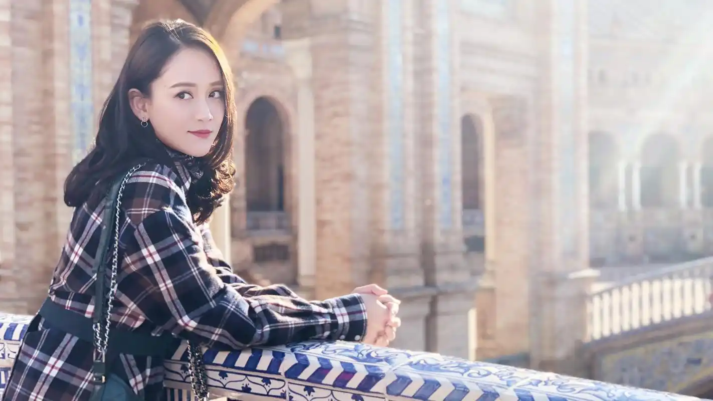 陈乔恩 回眸一笑 甜美 写真高清壁纸壁纸