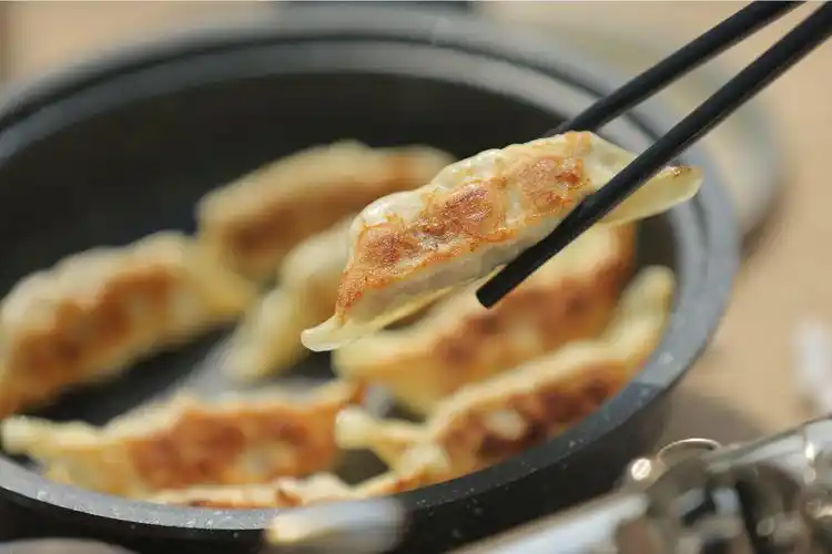 中国北方的一种著名传统 a href="#" data-lemmaid="401036">小吃 /a>