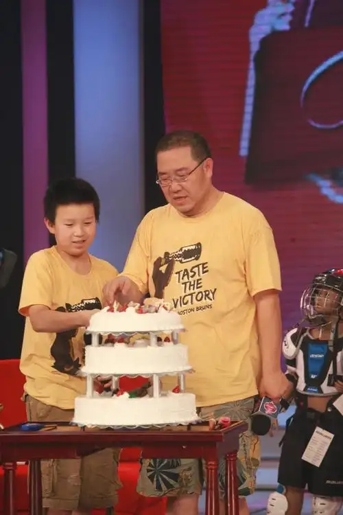 英达儿子英如镝登上冬奥赛场9岁入选职业梯队曾尝试敲开nhl大门