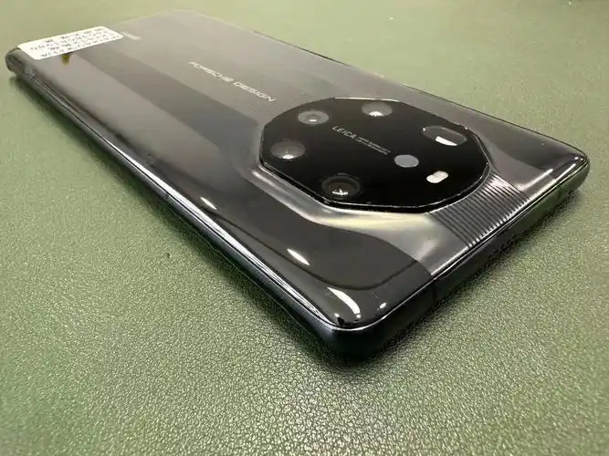 今日现货,出一台华为mate40保时捷典藏版黑色,内存1277 - 抖音