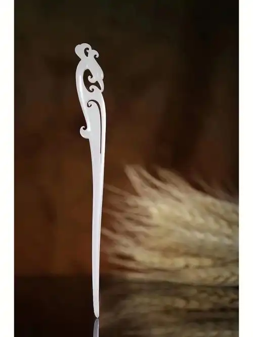 每朝夕 是春色 惊艳每一刻"#白玉  #玉簪  #髮簪  #和田玉  #挽发簪子