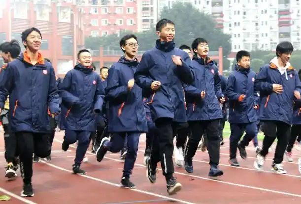 喜报重庆两所中学入围清华优质生源地被称为重庆双子星