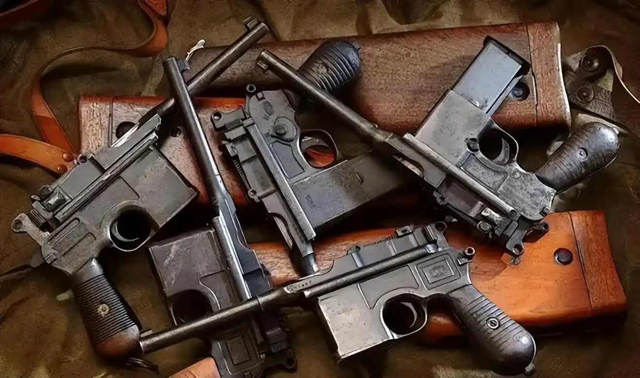 抗日战争期间,中国军队使用的武器,可谓是种类繁多,五花八门