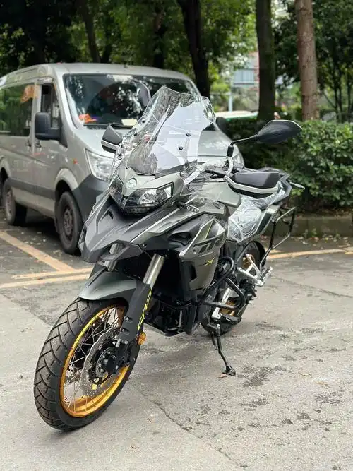 全新贝纳利trk 502x特价来了34,800赠送三厢全国包邮把握机会