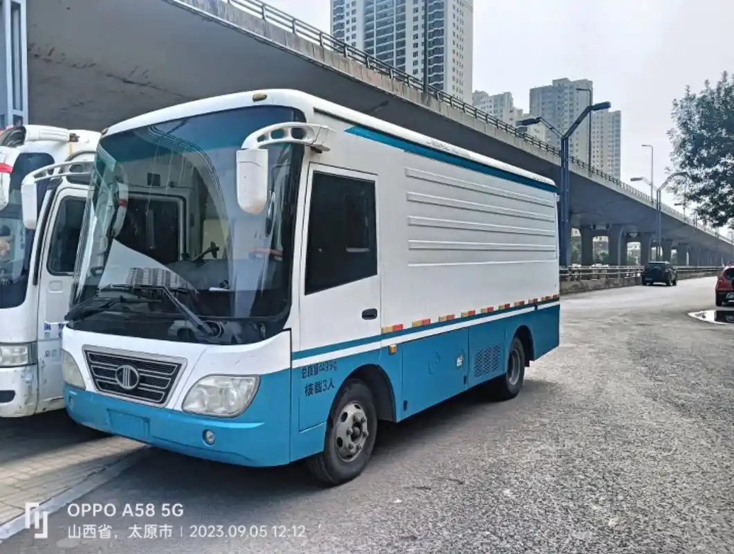 中巴货车,市区不限行.19年,国五,牡丹中巴货车, 新车落地 - 抖音