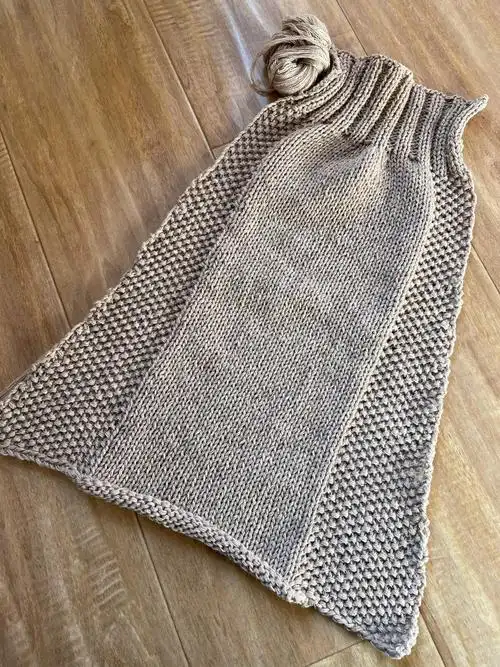 艾米 仿淘宝款女士休闲宽棒针桂花针高领毛衣