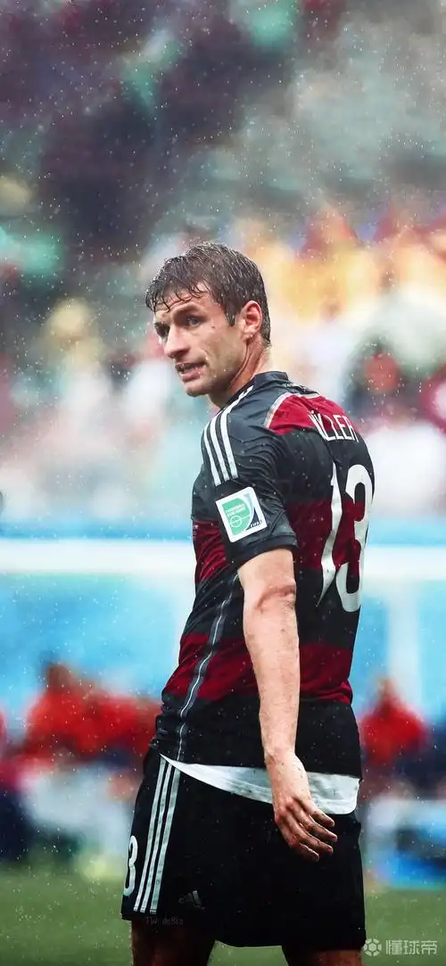 拜仁传奇!二娃托马斯穆勒壁纸合集 竖屏