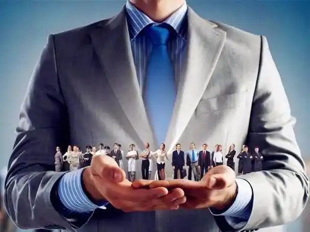 每个团队都有各自的领导者.