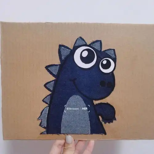 手工牛仔布贴画破旧牛仔裤利用起来