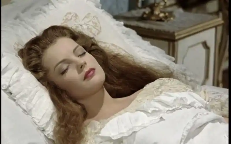 【sissi 茜茜公主2】茜茜生下小公主却不能亲自抚养_哔哩哔哩_bili