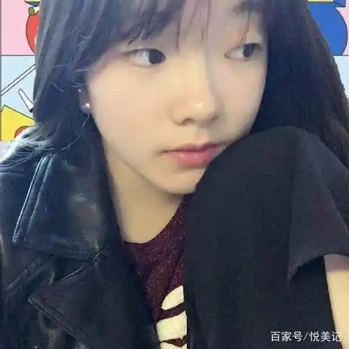 单眼皮小女孩不做手术也好看我想说不一定有了双眼皮就好看