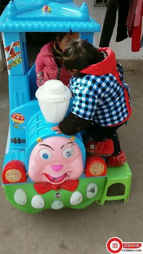 急转儿童摇摇车2015年初买的小孩玩够了8