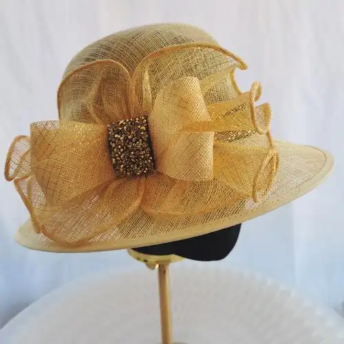 时尚优雅礼帽女士夏季新款水钻装饰气质轻盈帽子