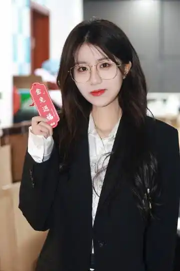 左婧媛超话—新浪微博超话社区