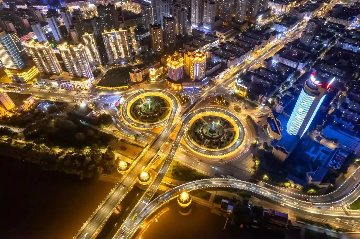 哈尔滨松花江公路大桥是哈尔滨市以及黑龙江省公 - 抖音