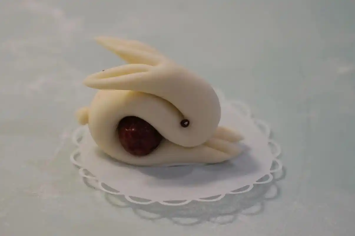 兔年就吃可可爱爱的小兔兔馒头吧.#图文伙伴计划 小白兔馒头  - 抖音