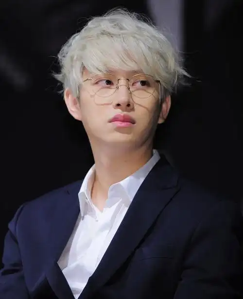 金希澈早年颜值什么水平,真的有说的那么美吗?