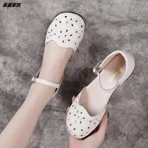 一字扣包头凉鞋女软底包脚低跟平底洞洞鞋百搭复古镂空女鞋夏
