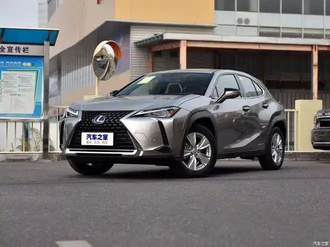 20多万买雷克萨斯suv好看好开又保值