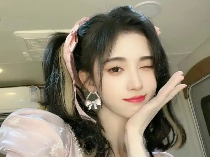 鞠婧祎照片仙气可爱鞠婧祎照片素颜